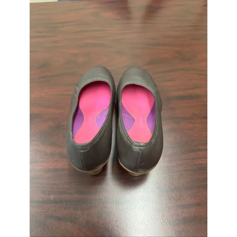 Crocs Brown Heeled Wedge A-Leigh Closed Toe Slip On Shoes Size 7.5